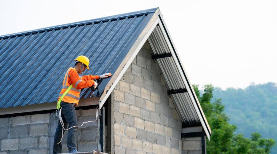 Expert Emergency Roof Repairs services in Coxs Mills, WV